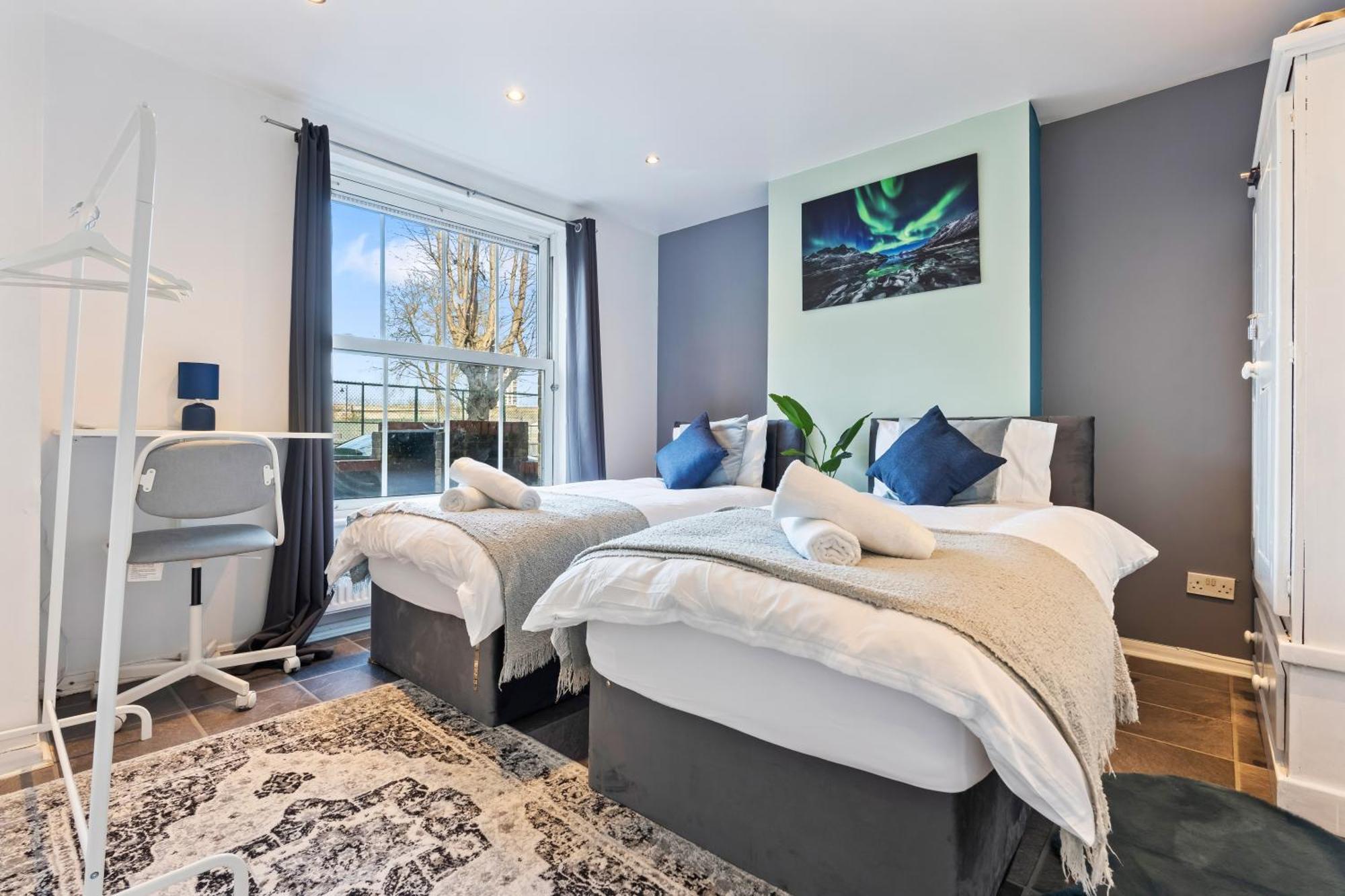 Вілла Impeccable 4-Bed House In Brixton Лондон Екстер'єр фото